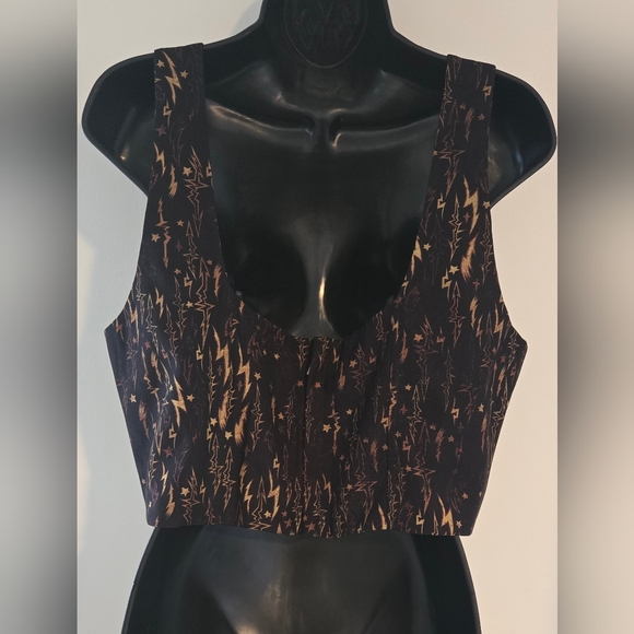 Blackmilk Pokémon Pikachu Cropped Tank Top 16 - Picture 4 of 9